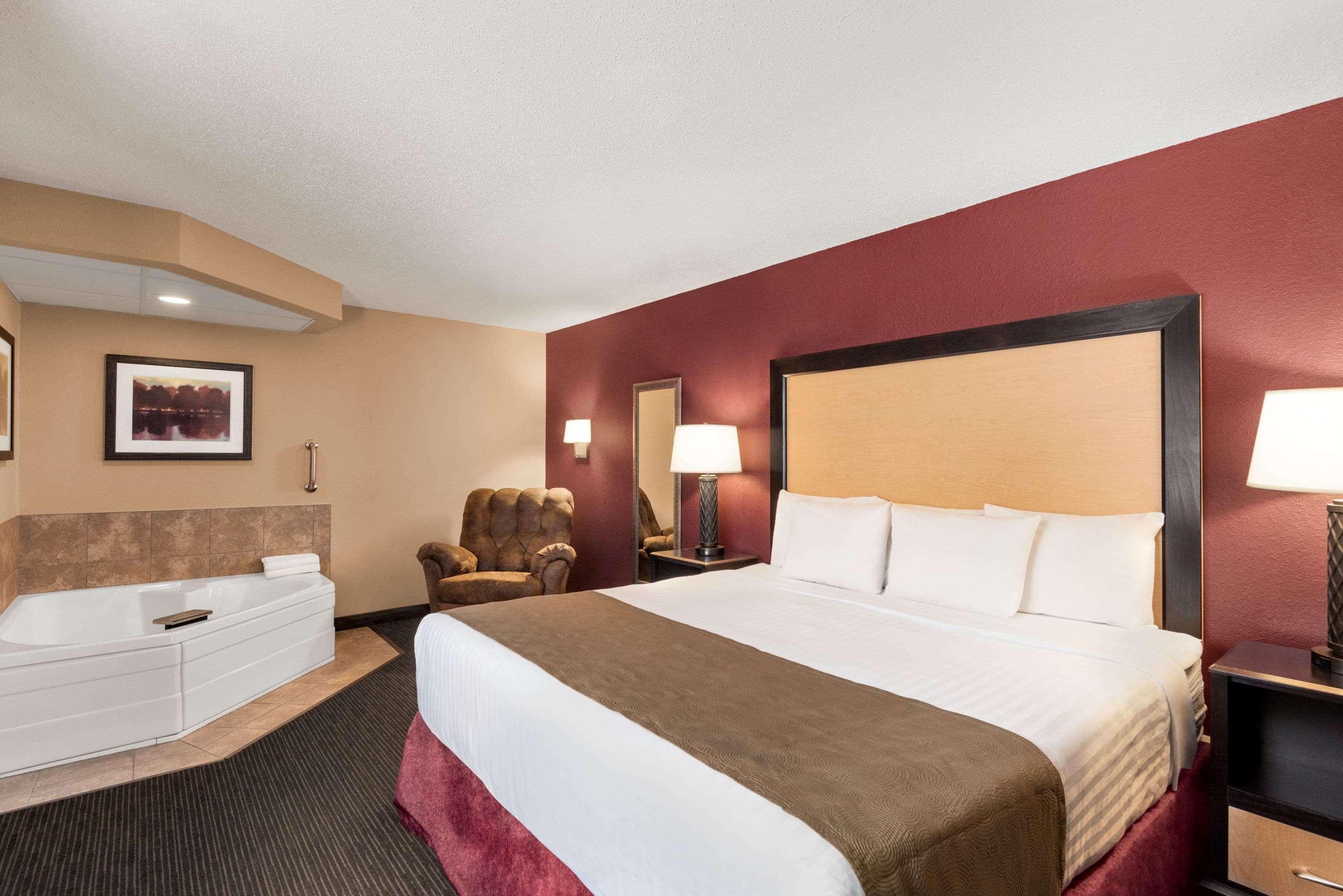 Americinn By Wyndham Detroit Lakes Exteriör bild