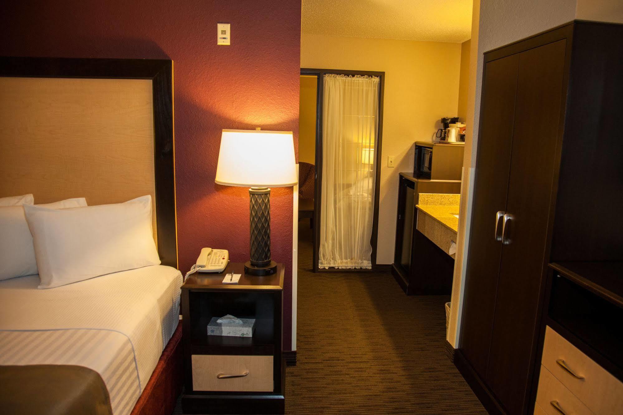 Americinn By Wyndham Detroit Lakes Exteriör bild