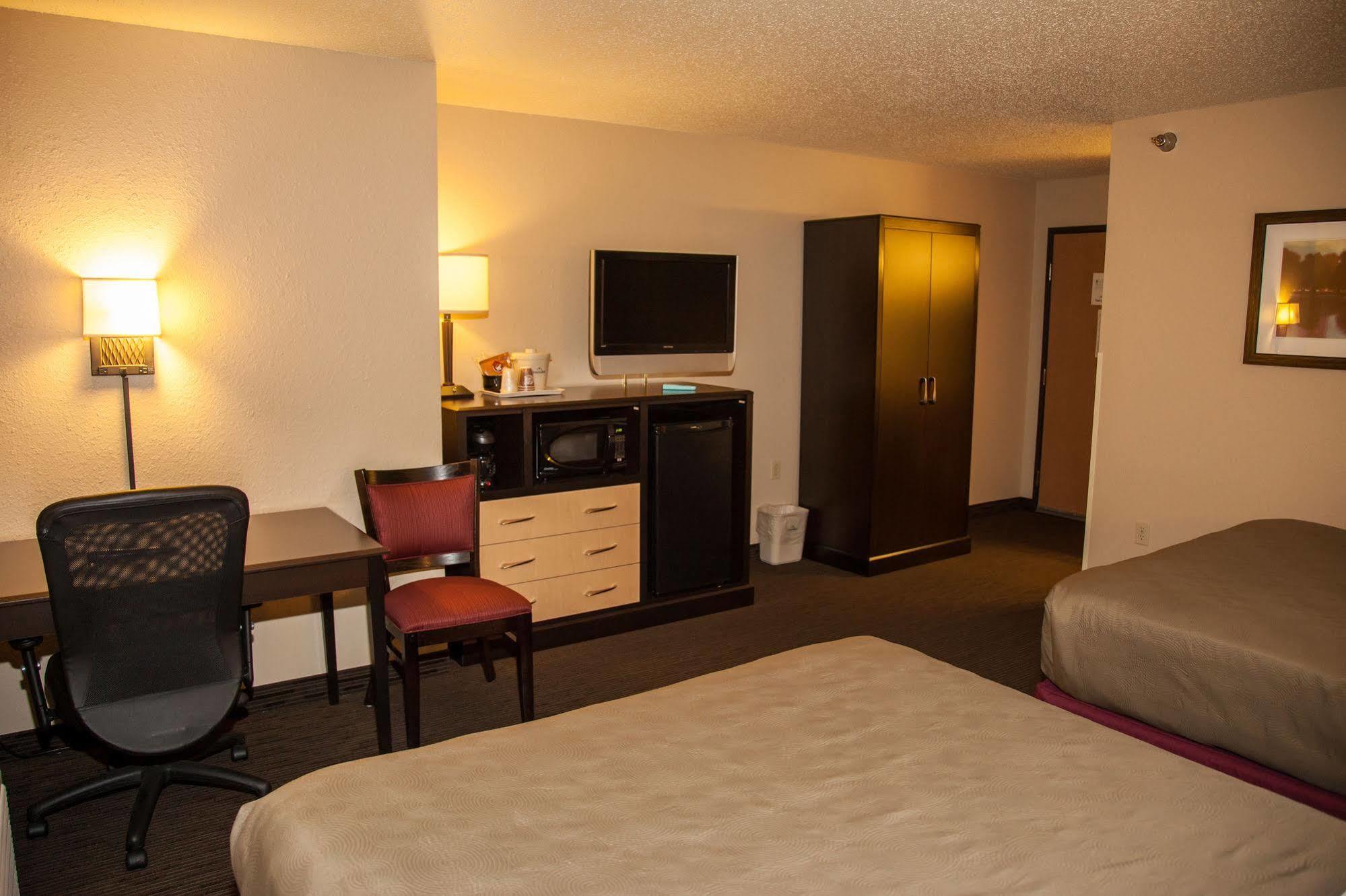 Americinn By Wyndham Detroit Lakes Exteriör bild